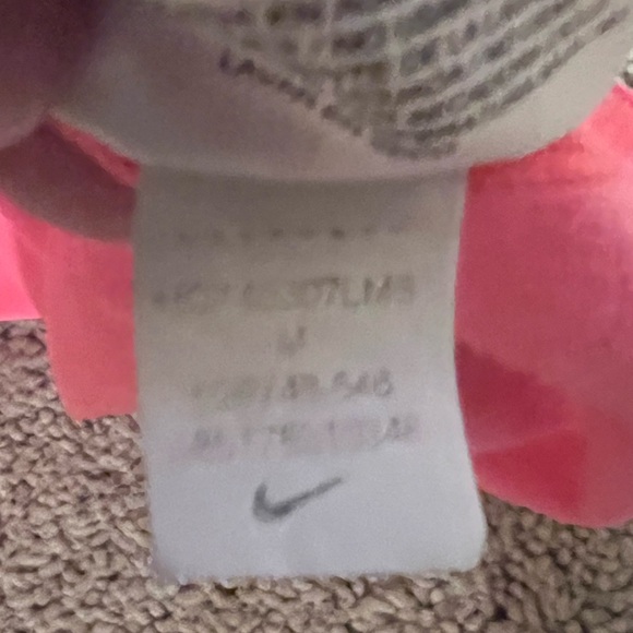 Neon pink women’s Nike dri fit work out tank top - Picture 4 of 7